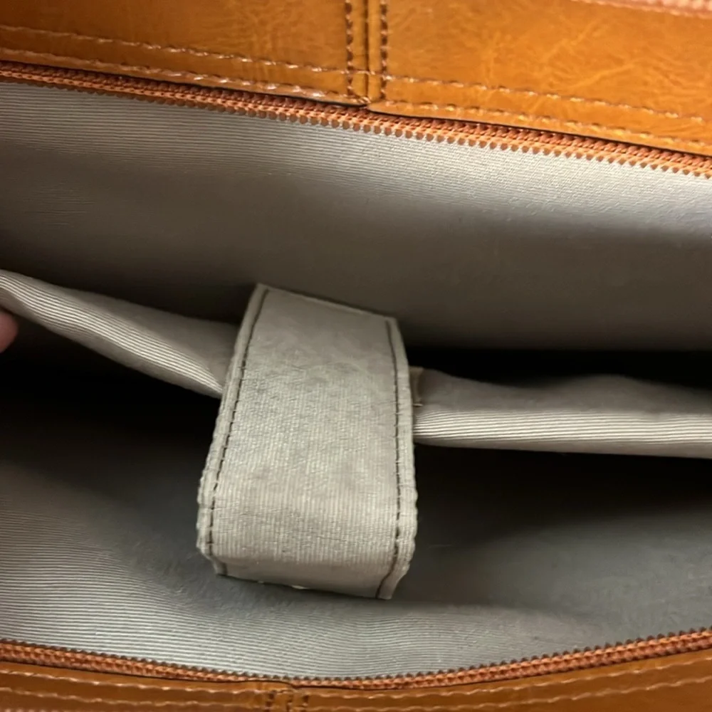 All leather laptop briefcase large shoulder strap and pockets new